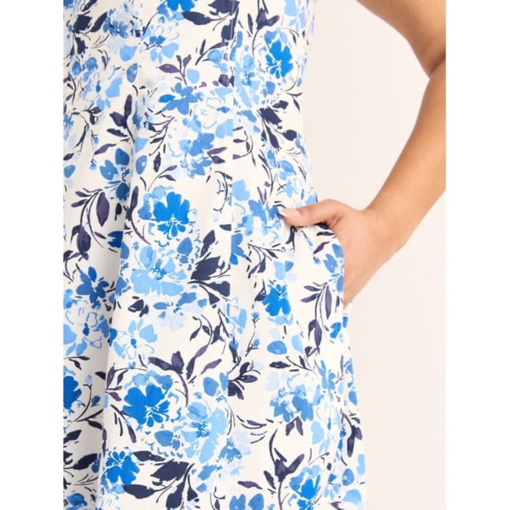 Fit & Flare Square Neck Sleeveless Blue & White Floral Midi Dress with Pockets - Picture 2 of 5